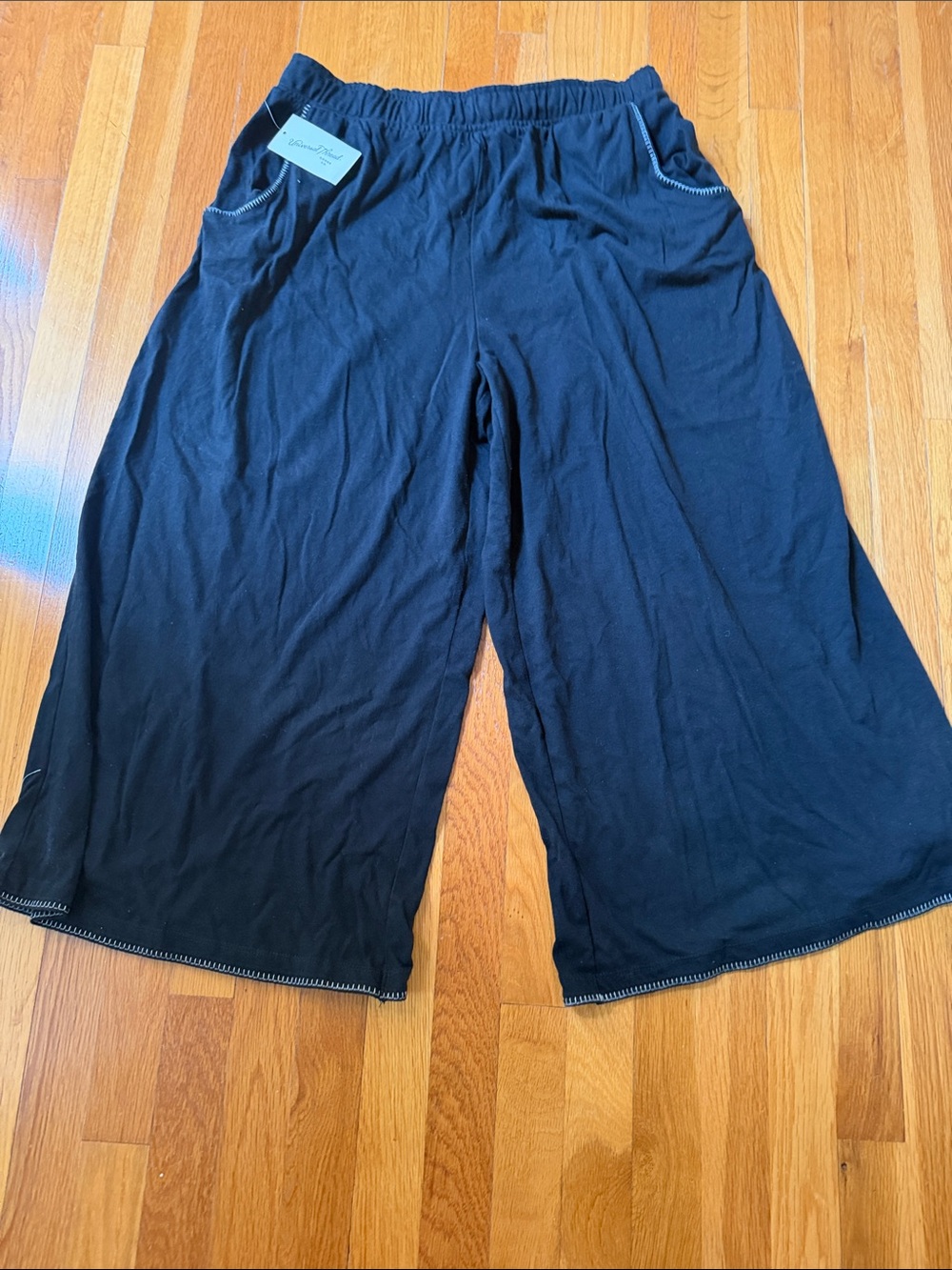 Black Wide-Leg Pull-On Pants
